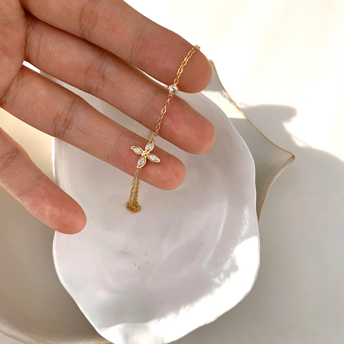 Modé Gold Necklace