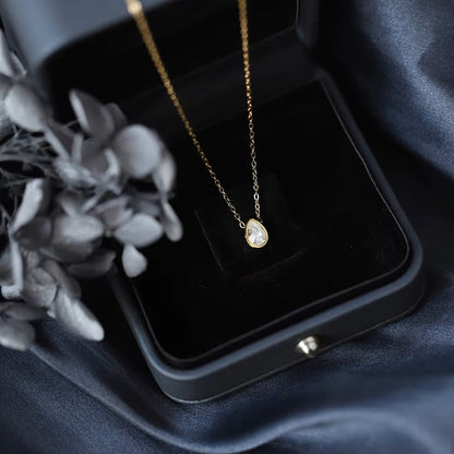 Rosélia Soft Glow Chain