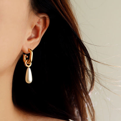 Silent Spark Studs earings