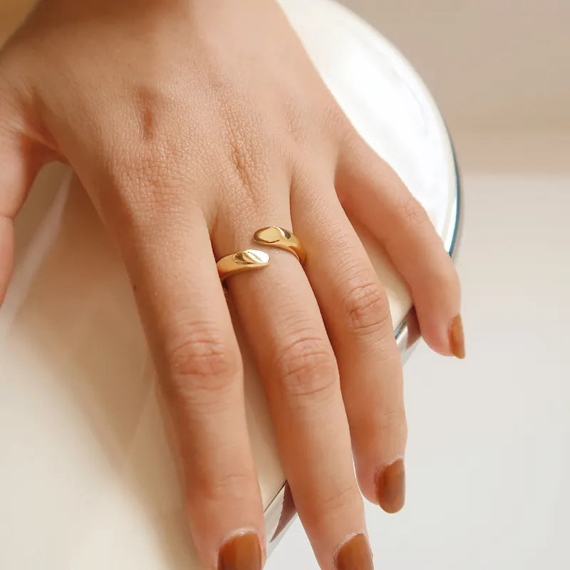 Pureline Gold Ring