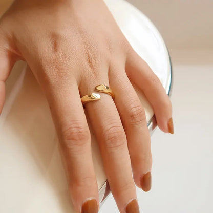 Pureline Gold Ring