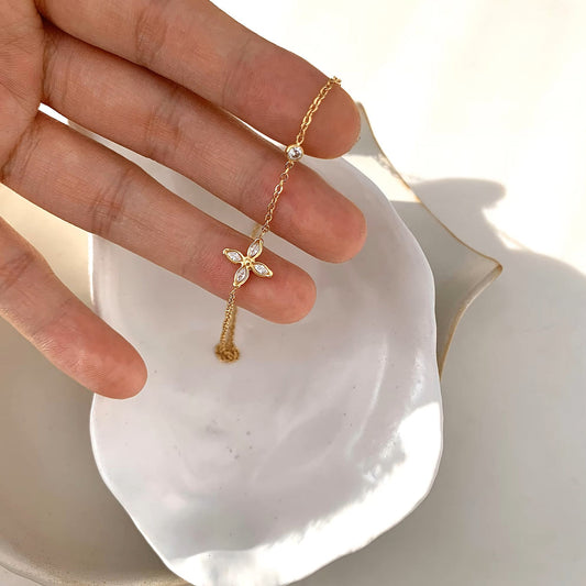 Modé Gold Necklace