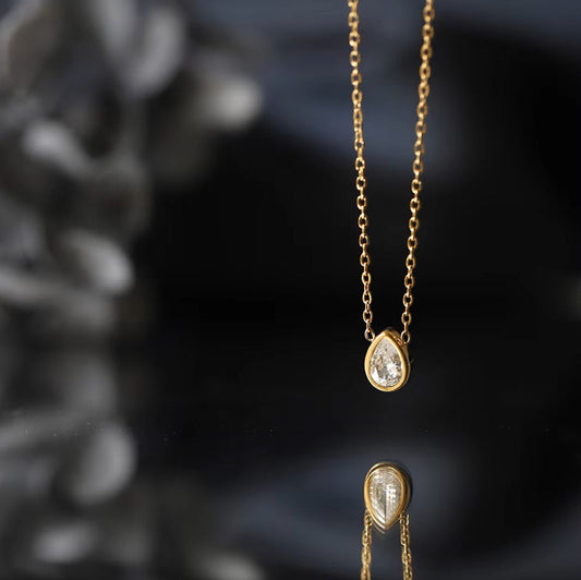 Rosélia Soft Glow Chain